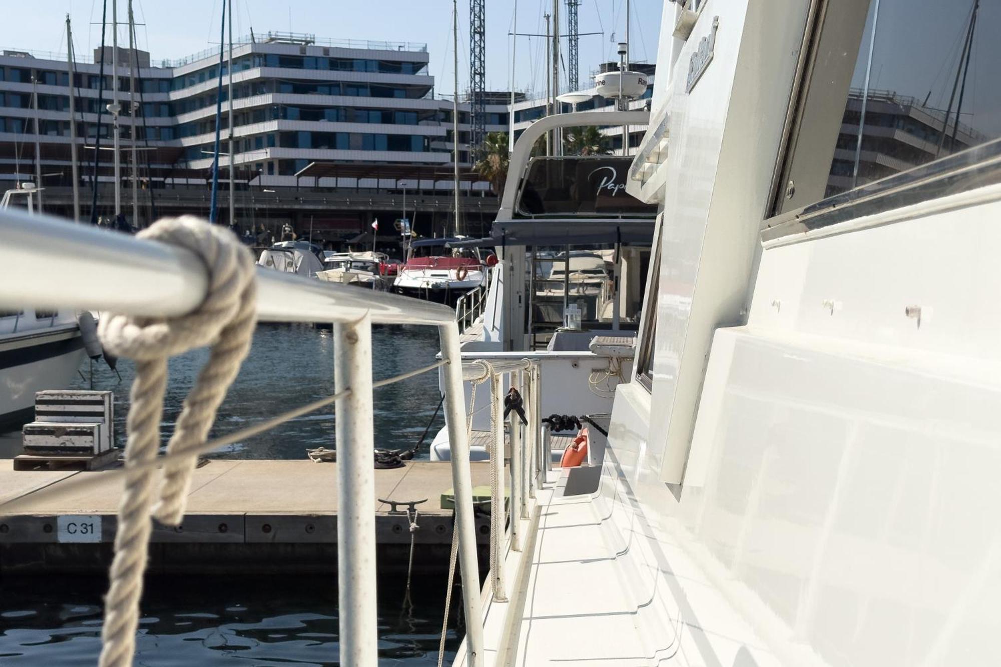 Bateau-hôtel Napao