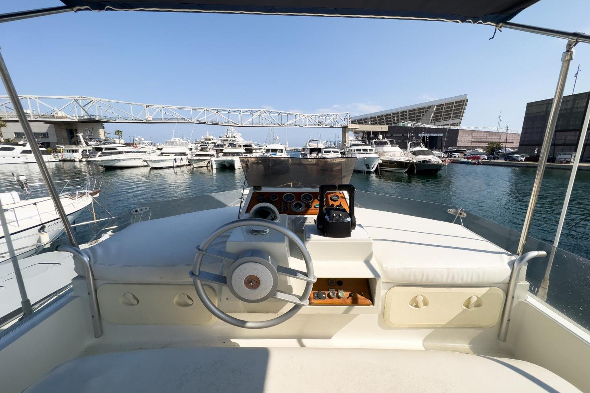 Napao Bateau-hôtel